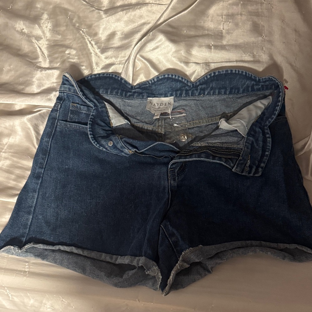 Hayden Blue Scalloped Denim Shorts